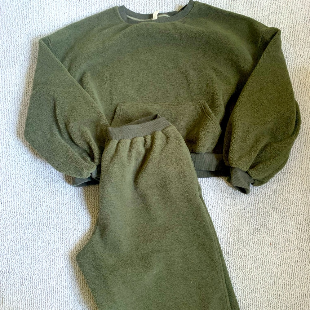 Olive Nap Fleece Coord